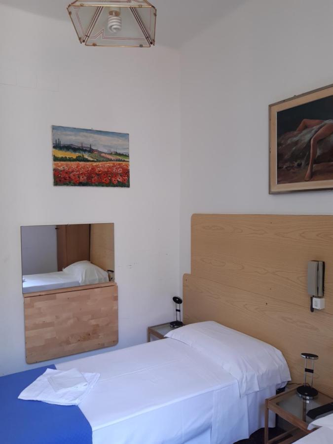 Hotel Guesthouse Massena Genua Exteriör bild